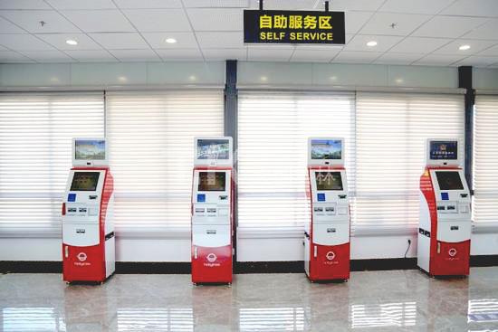 自助終端機設(shè)備 自助終端機設(shè)備